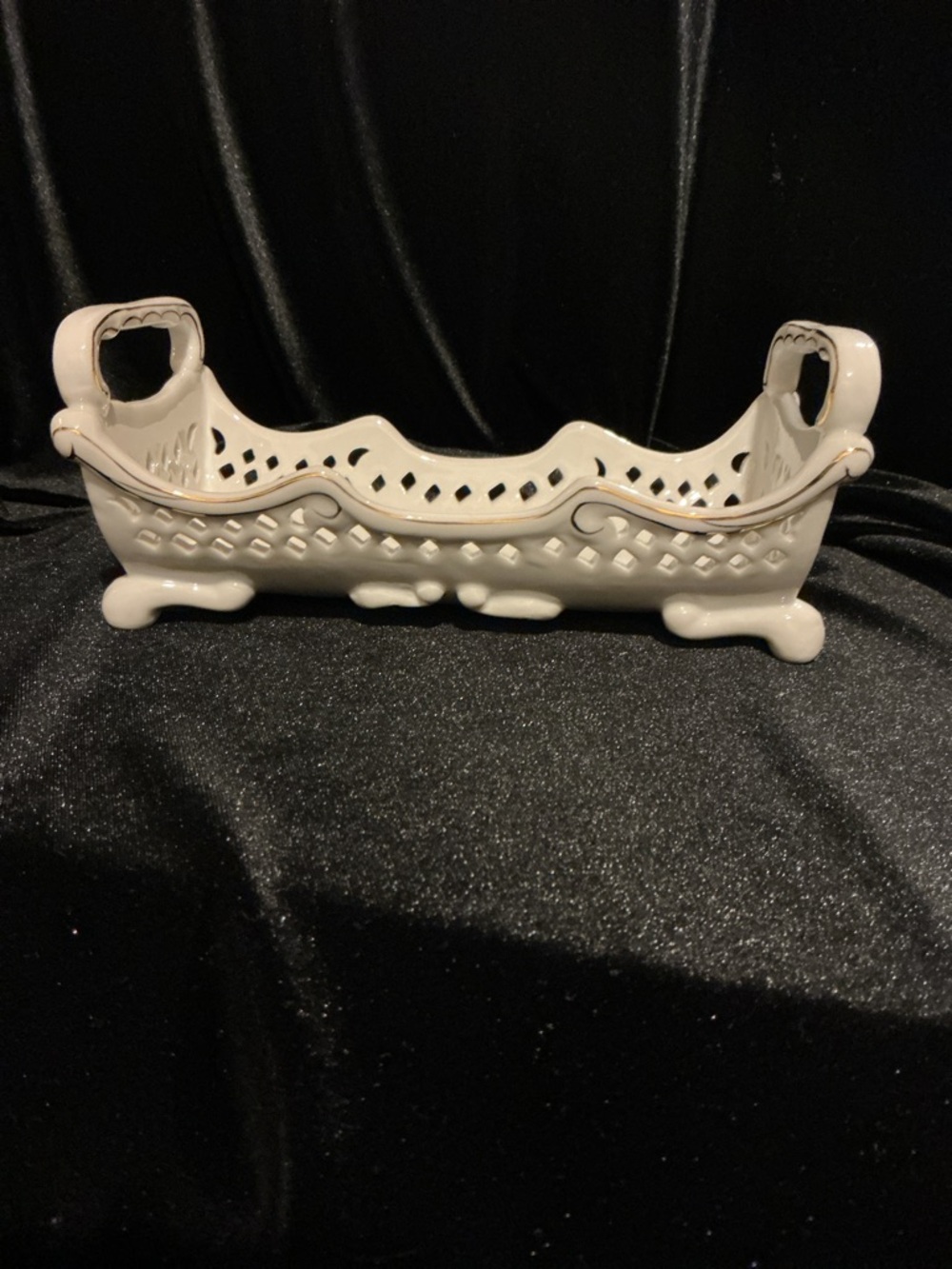 White Porcelain Treasure Cracker Holder with Gold Trim